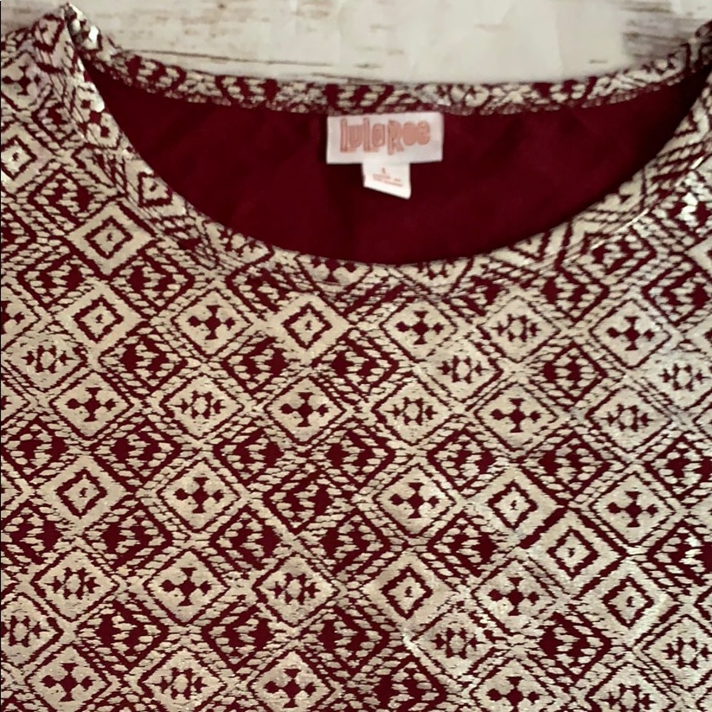 LULAROE LLR GIGI SHIRT ELEGANT COLLECTION SILVER